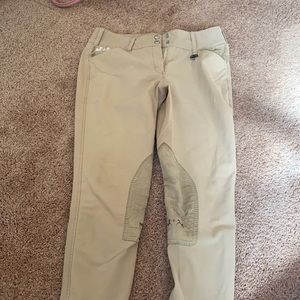 Stretchy riding breeches